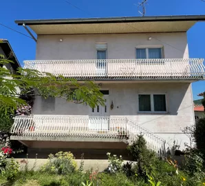 Gradske lokacije, Aranđelovac, četveroetažna | 4zida.rs
