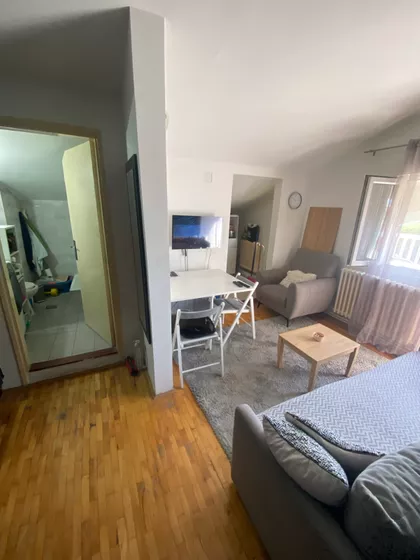 Brace Srnic | 4zida.rs