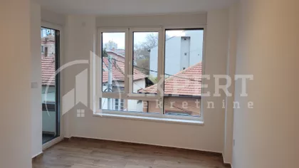 Hajduk Veljkova | 4zida.rs