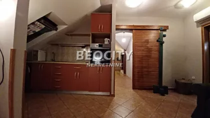 Ratka Mitrovica | 4zida.rs