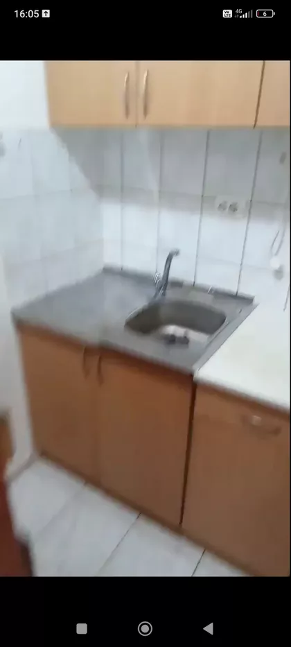 Lomničke Borbe 12A | 4zida.rs