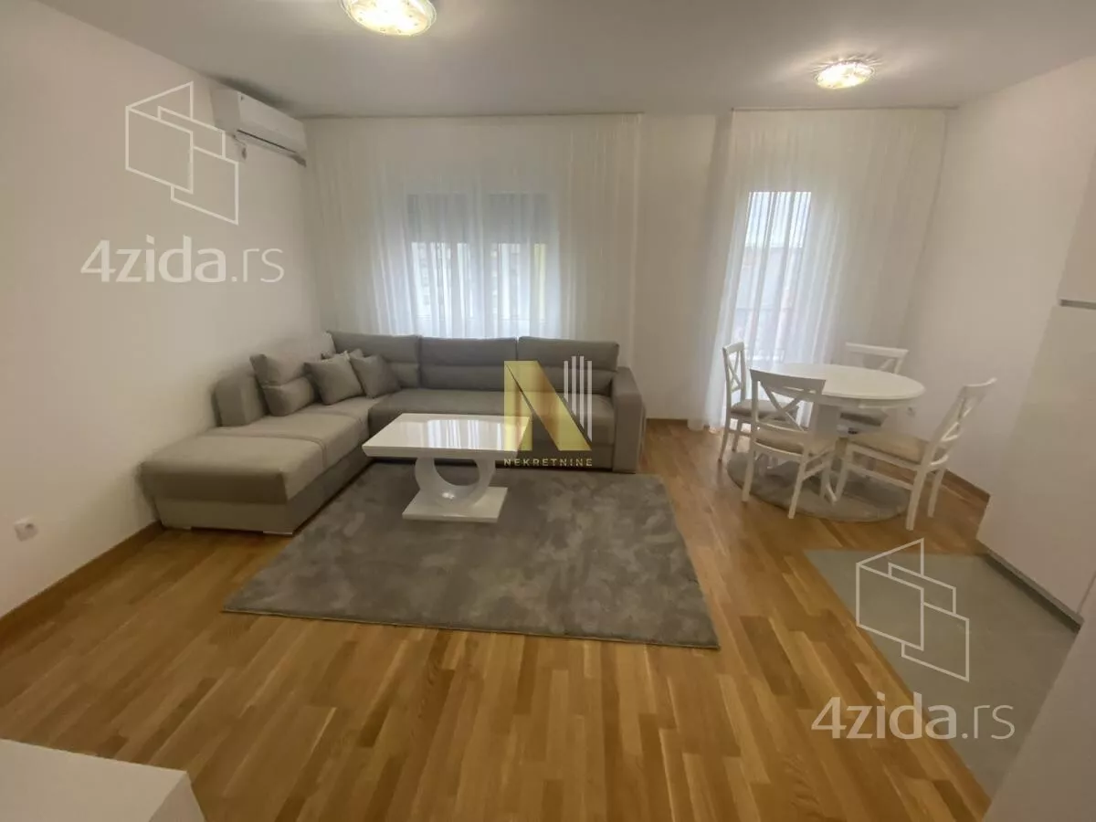 Garsonjera | 4zida