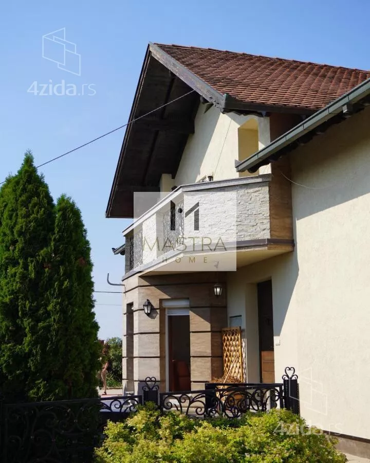 Kuća | 4zida