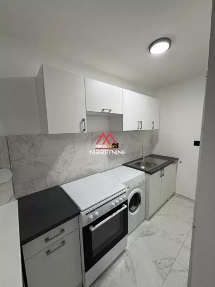 Bulevar Cara Lazara | 4zida.rs