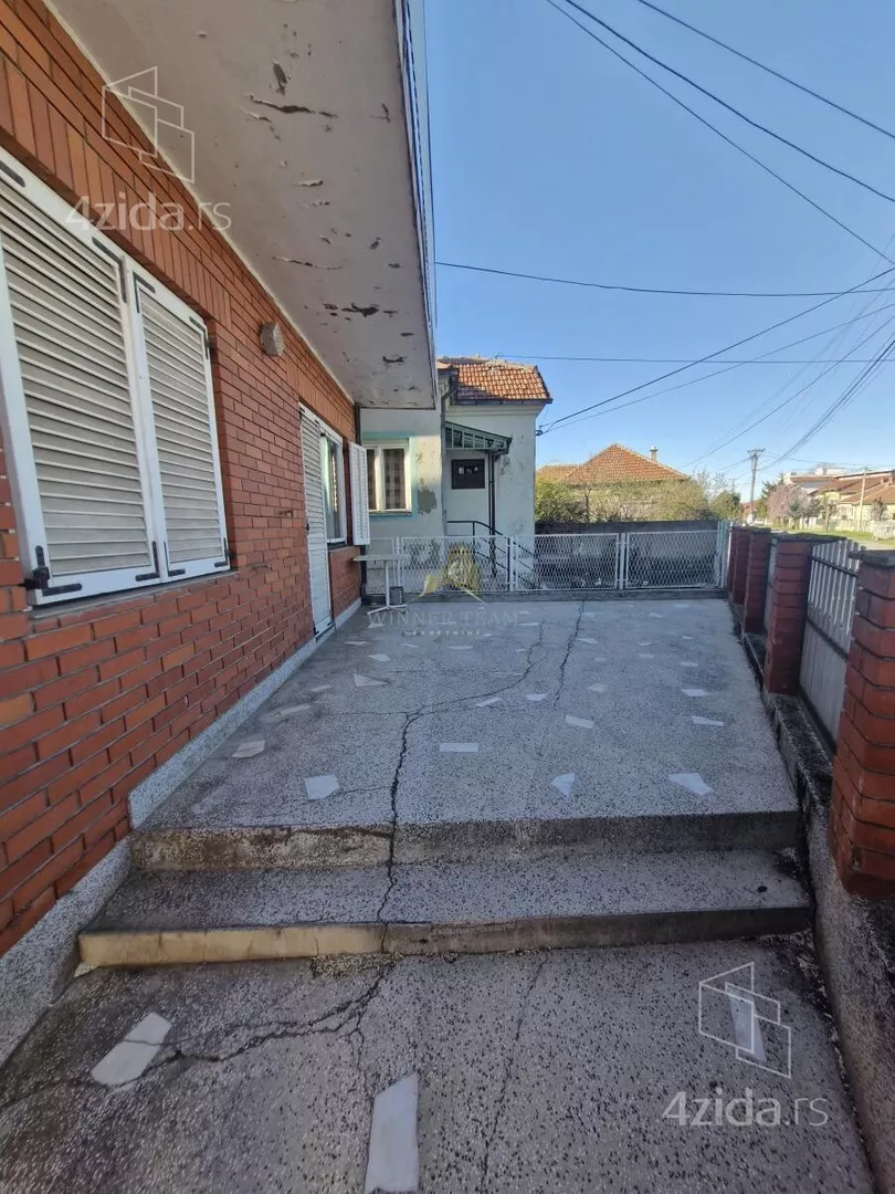 Kuća | 4zida