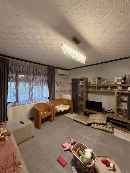 Gradske lokacije | 4zida.rs