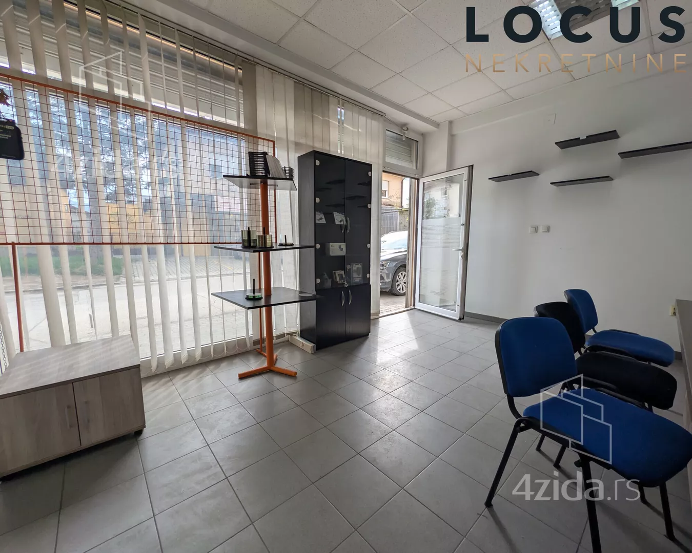 Lokal | 4zida