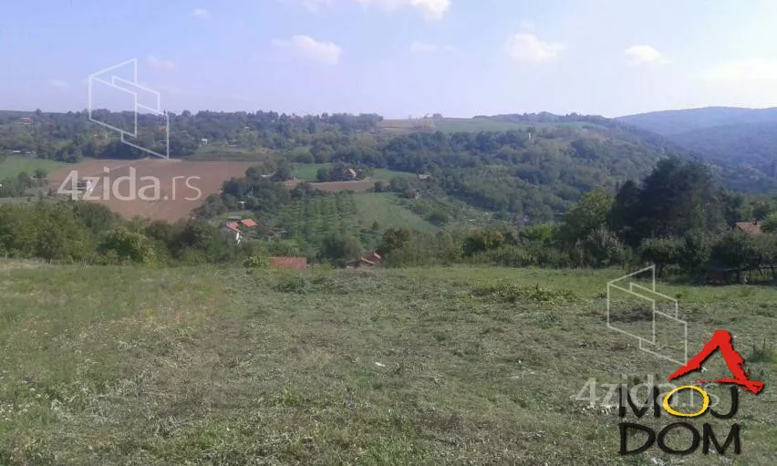 Plac | 4zida