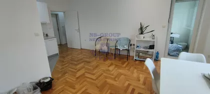 Ivana Kočija | 4zida.rs