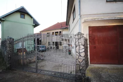 Jastrebački partizani | 4zida.rs