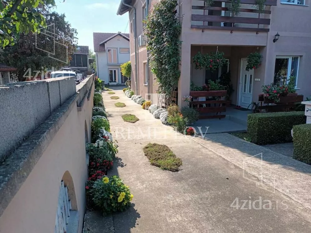 3-etažna kuća | 4zida