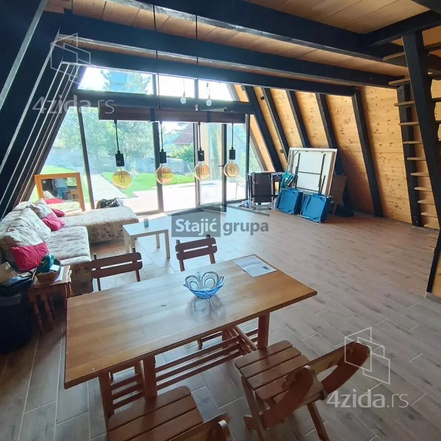 Kuća | 4zida