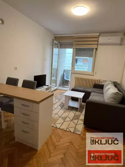 Bulevar Oslobođenja | 4zida.rs