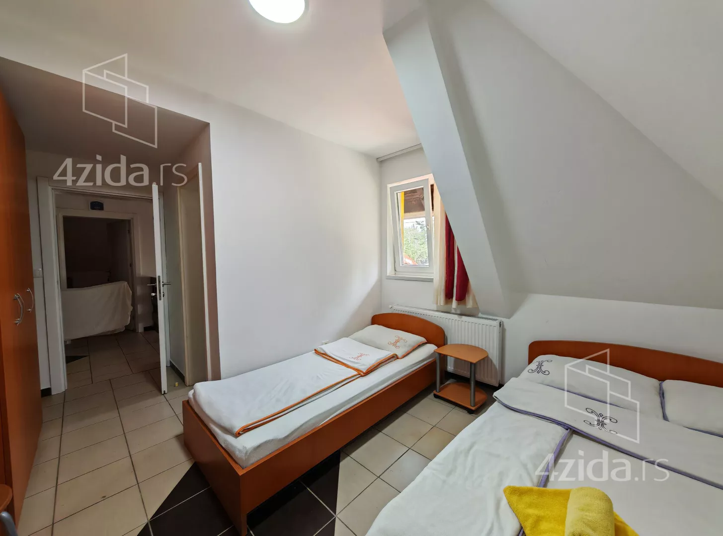 Turistički objekat | 4zida