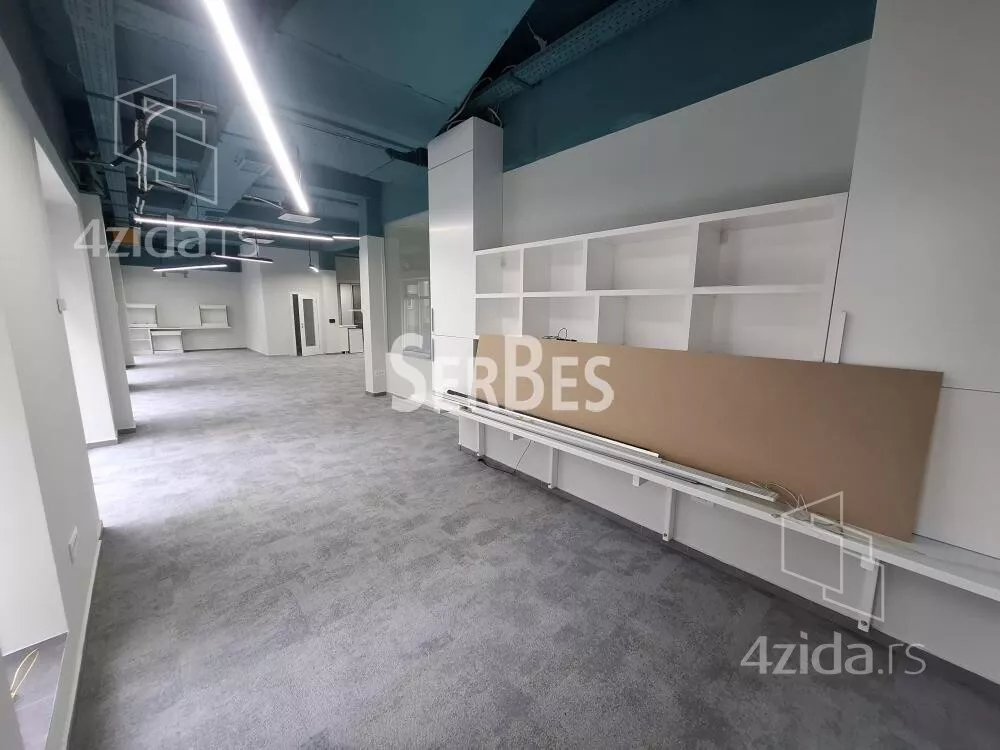 Poslovni prostor | 4zida