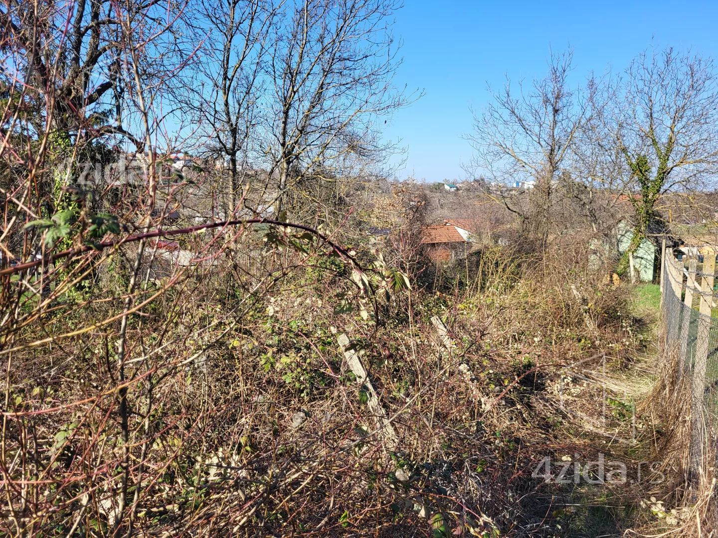 Građevinsko zemljište | 4zida