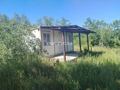 Novi Slankamen | 4zida.rs