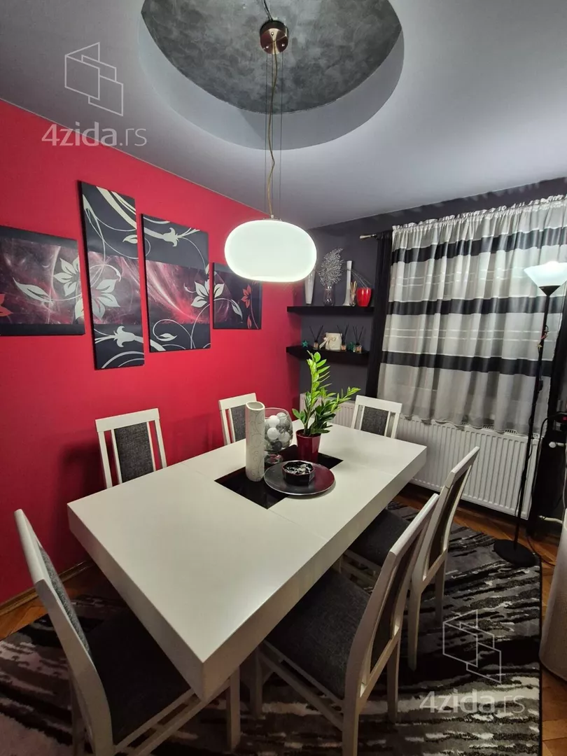 Četvorosoban stan | 4zida