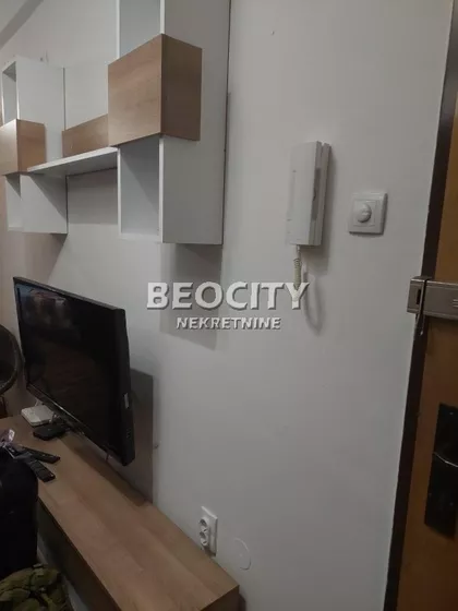 Pariske Komune | 4zida.rs