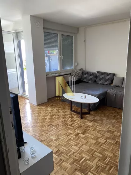 Novo Naselje | 4zida.rs