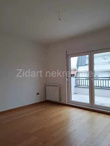 Bože Jankovića | 4zida.rs