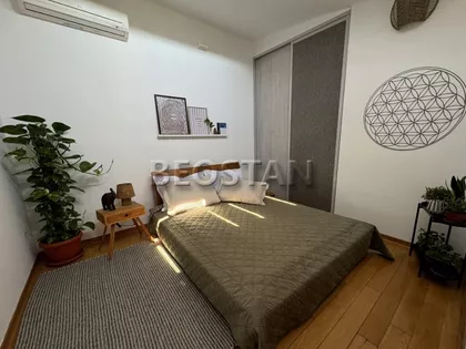 Slavonska | 4zida.rs