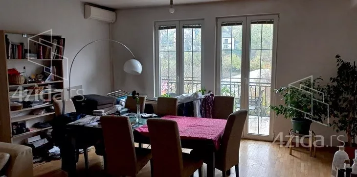 4-etažna kuća | 4zida