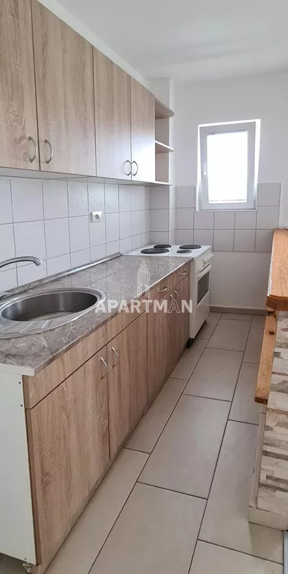 Zemun, Altina, Ugrinovački put | 4zida.rs