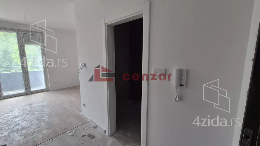 Garsonjera | 4zida