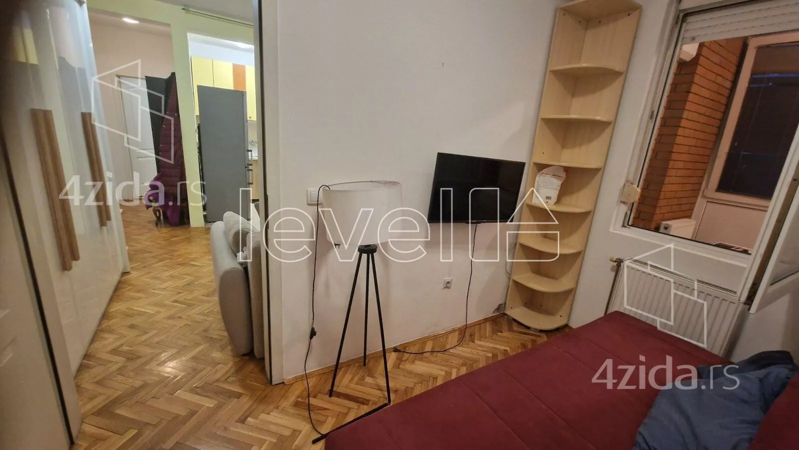 Jednoiposoban stan | 4zida