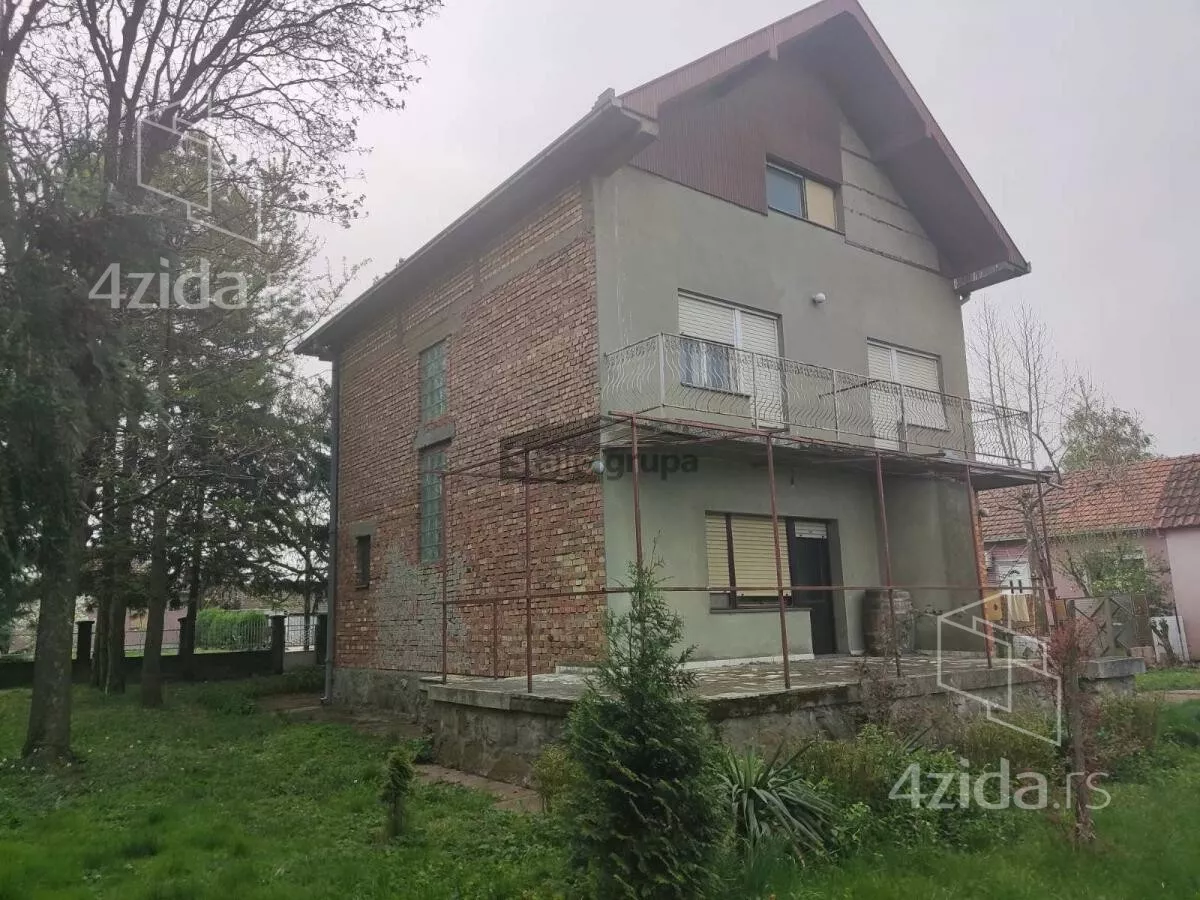 Kuća | 4zida