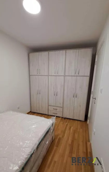 Novo Naselje | 4zida.rs