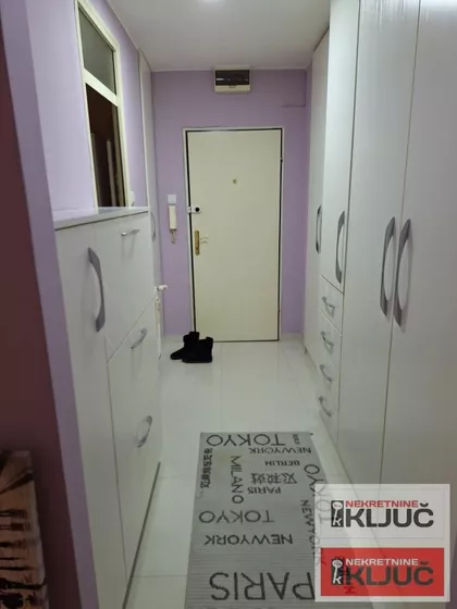 Novo Naselje | 4zida.rs