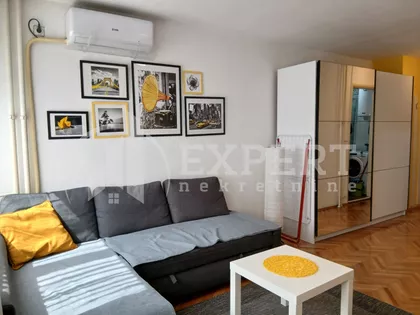 Maksima Gorkog | 4zida.rs