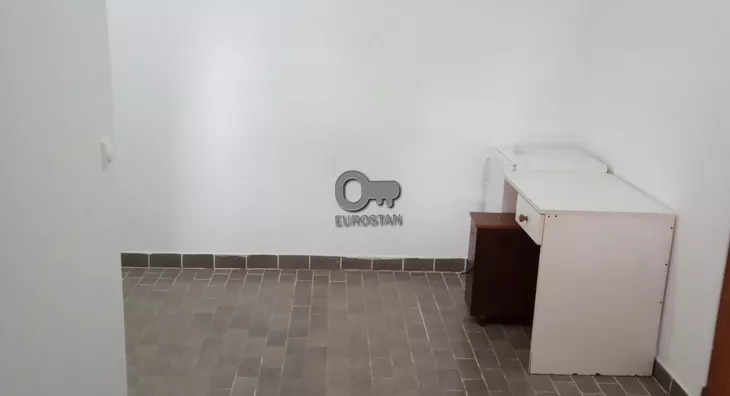 Lokal | 4zida