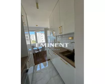 Jovana Rajića | 4zida.rs