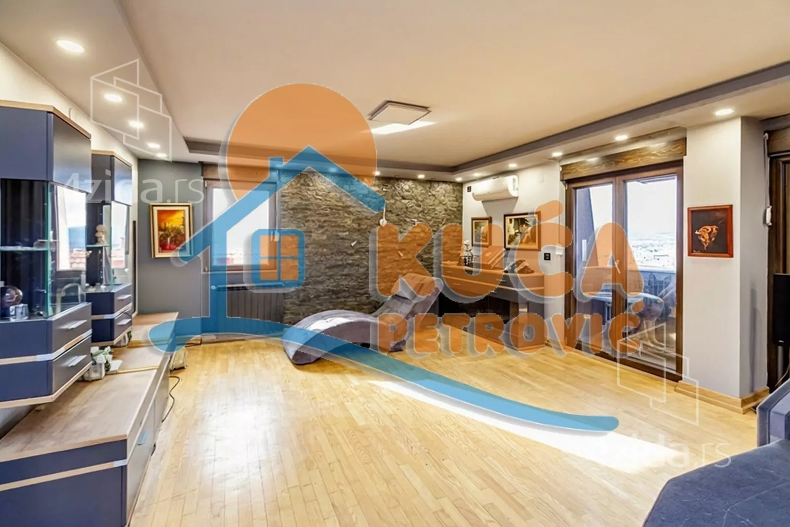 Četvorosoban stan | 4zida