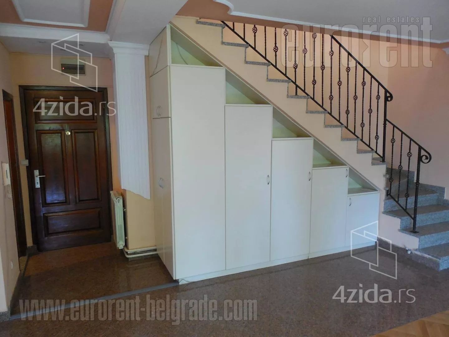 Šestosoban stan | 4zida