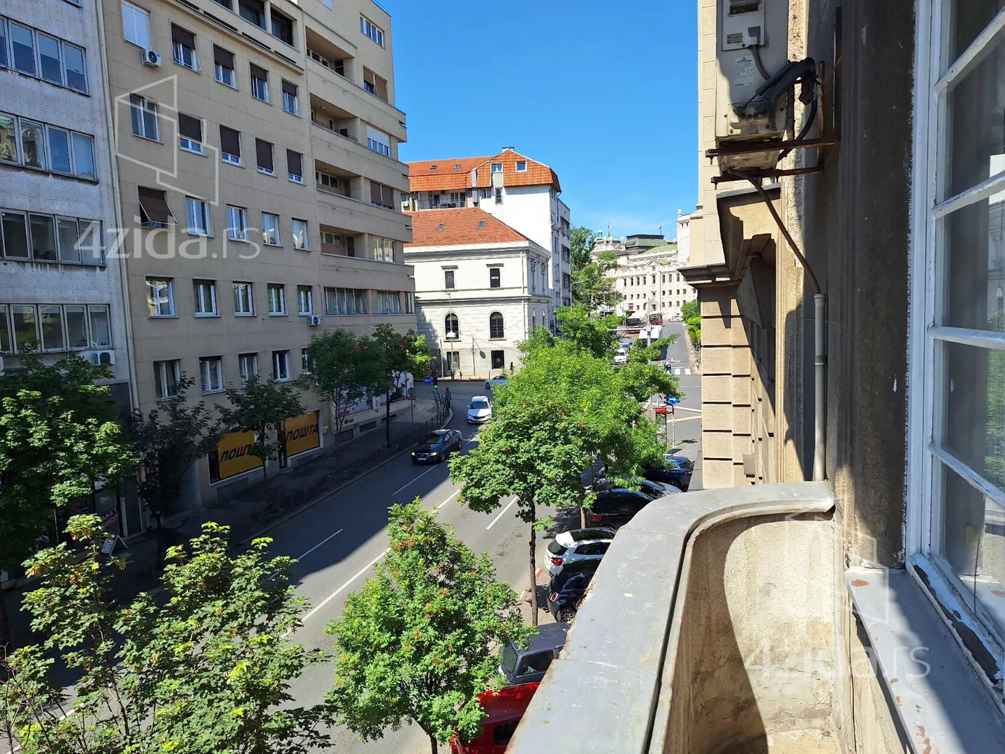 Troiposoban stan | 4zida