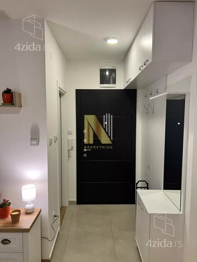 Garsonjera | 4zida