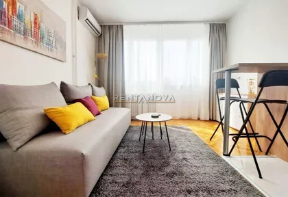 Prote Mateje 70 | 4zida.rs