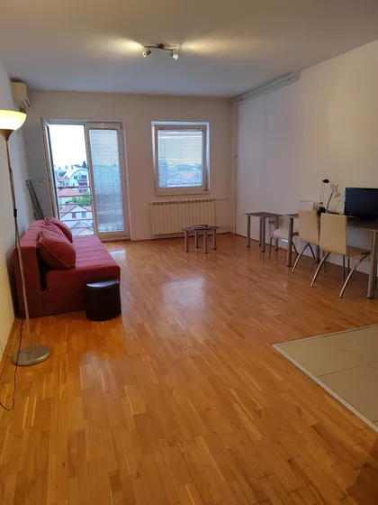 Južni Bulevar | 4zida.rs