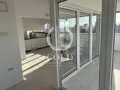 Vojvođanska | 4zida.rs