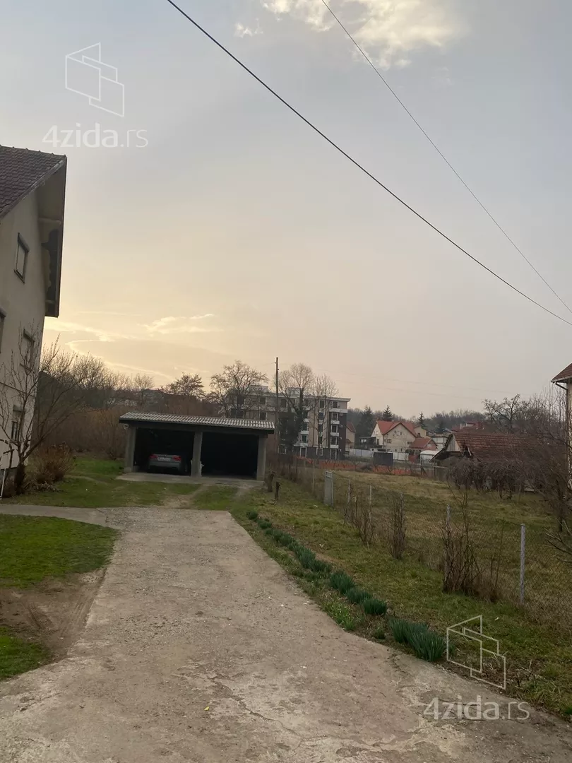 Građevinsko zemljište | 4zida