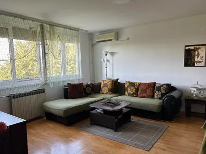 Vuka Karadžića 29 | 4zida.rs