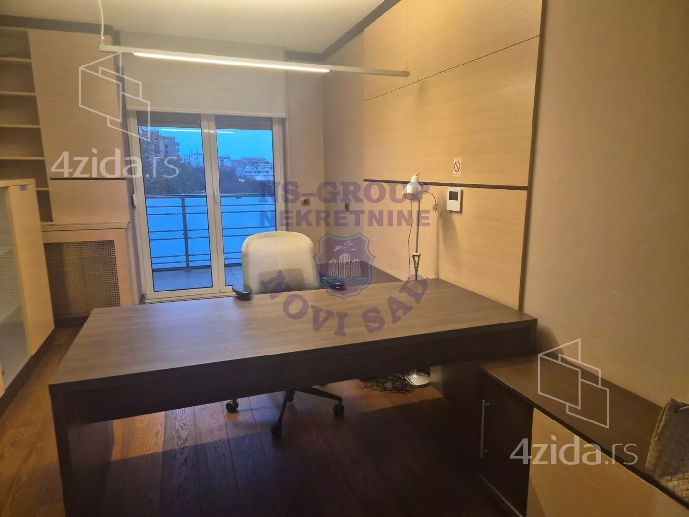 Poslovni prostor | 4zida