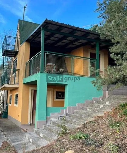 Sunčana | 4zida.rs