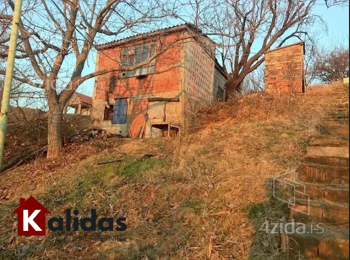 Plac | 4zida