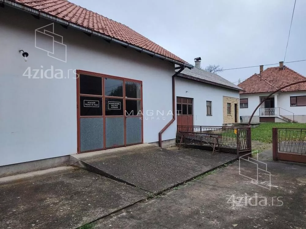 Kuća | 4zida
