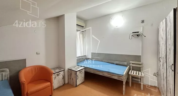 4-etažna kuća | 4zida